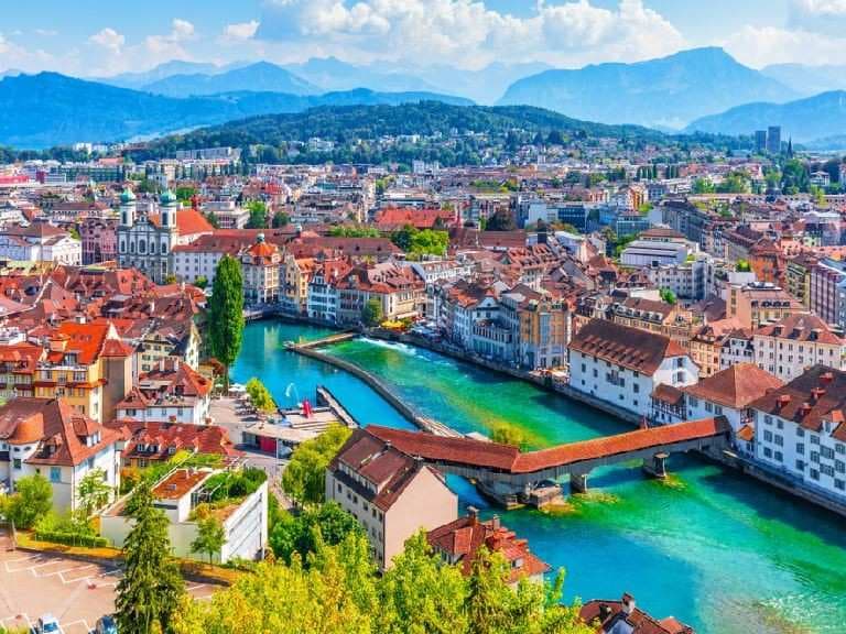 Explore Switzerland: From Alpine Heights to Lakeside Charms